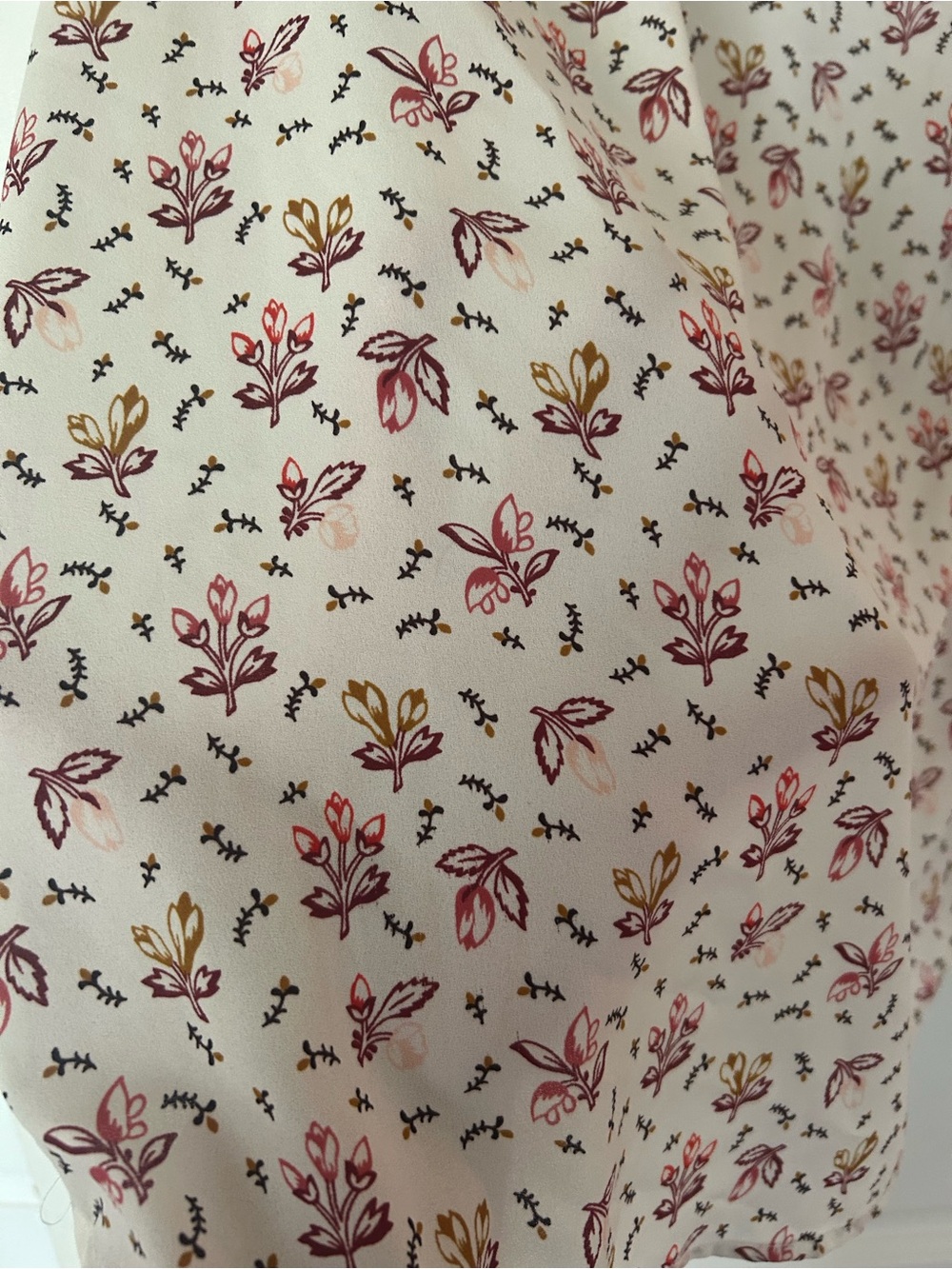 LOFT Cream Floral Ruffle Sleeve V-Neck Blouse - Picture 5 of 10